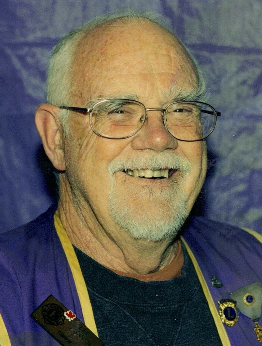 Lee  Fraser